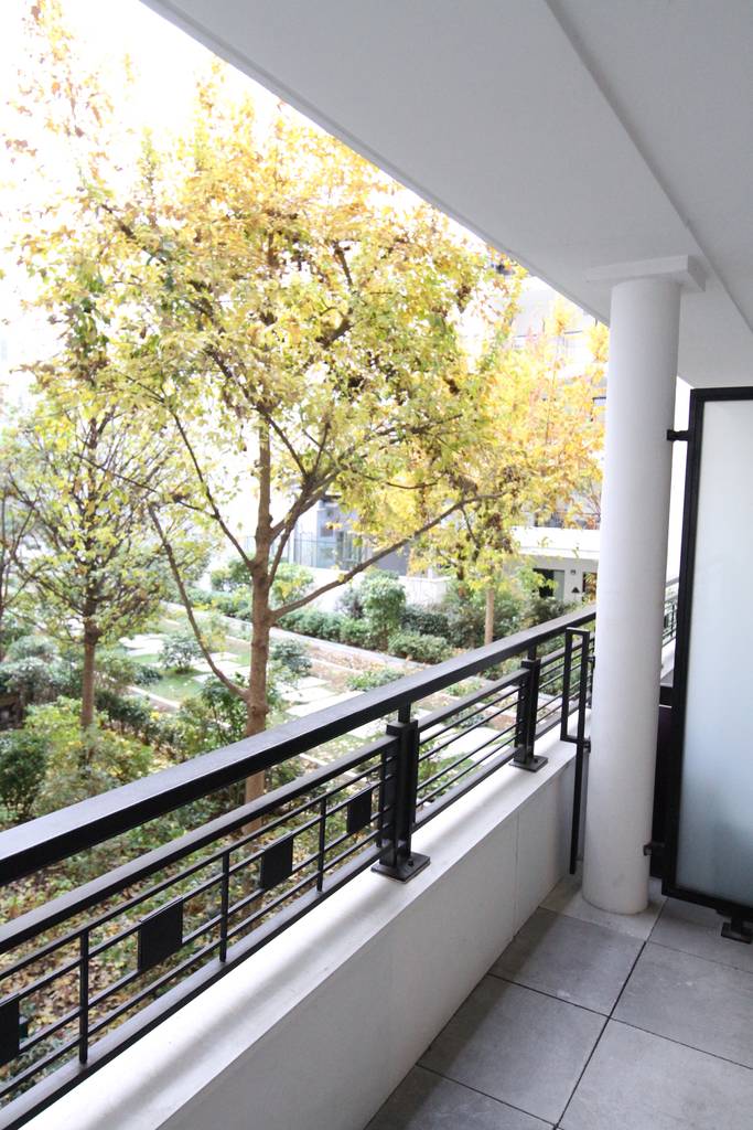 Suresnes 92e·55m²·apartment·No furniture[Paris Rental]